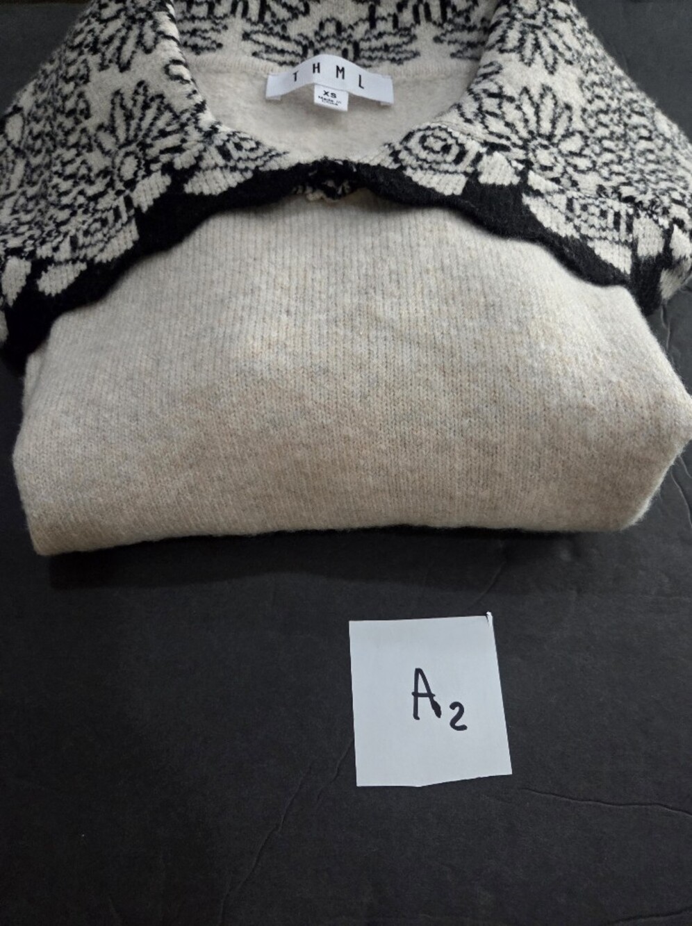 THML Women’s Cream Sweater with Black Pattern Collar Sz.XS - Picture 10 of 10